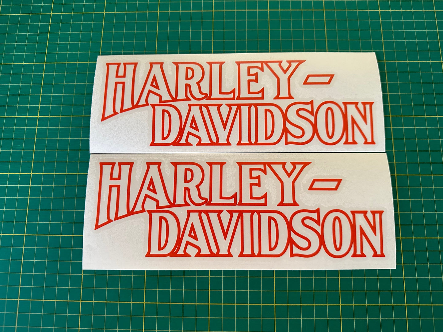 Harley Lowrider 21 Outline Logo