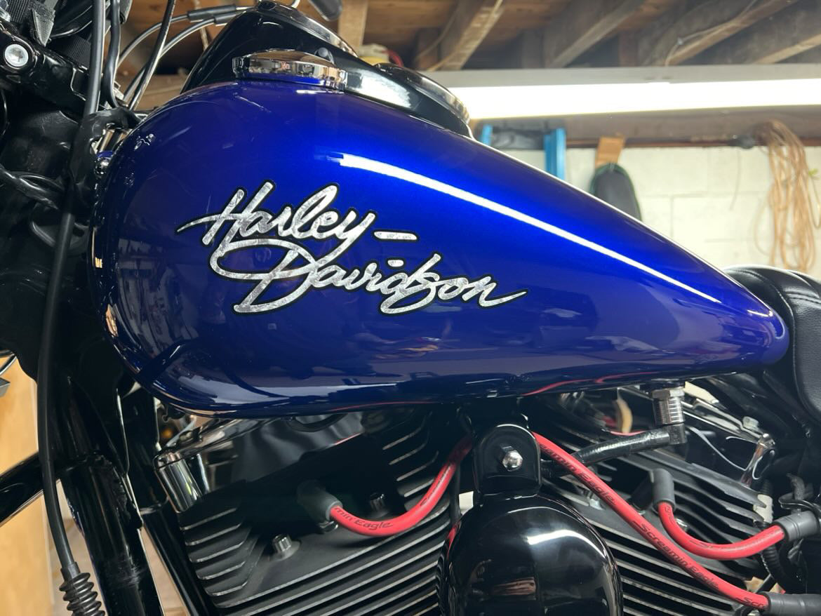 Harley Davidson Dyna Lowrider 90s Cursive Tank Sticker Decal